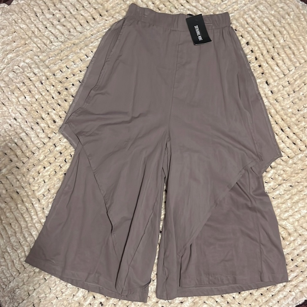 Zara Trafaluc Crop knit pants new with tags!